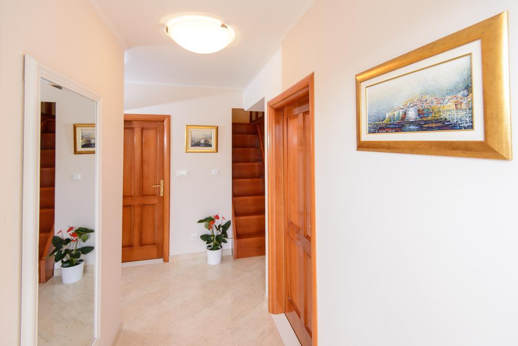 Apartment Denis